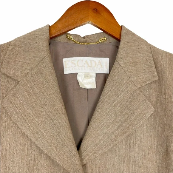 ESCADA Tan Beige Wool 2 Piece Suit Women's Size 38 - Picture 3 of 14